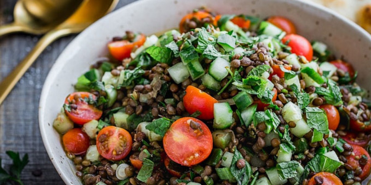 Middle Eastern lentil salad